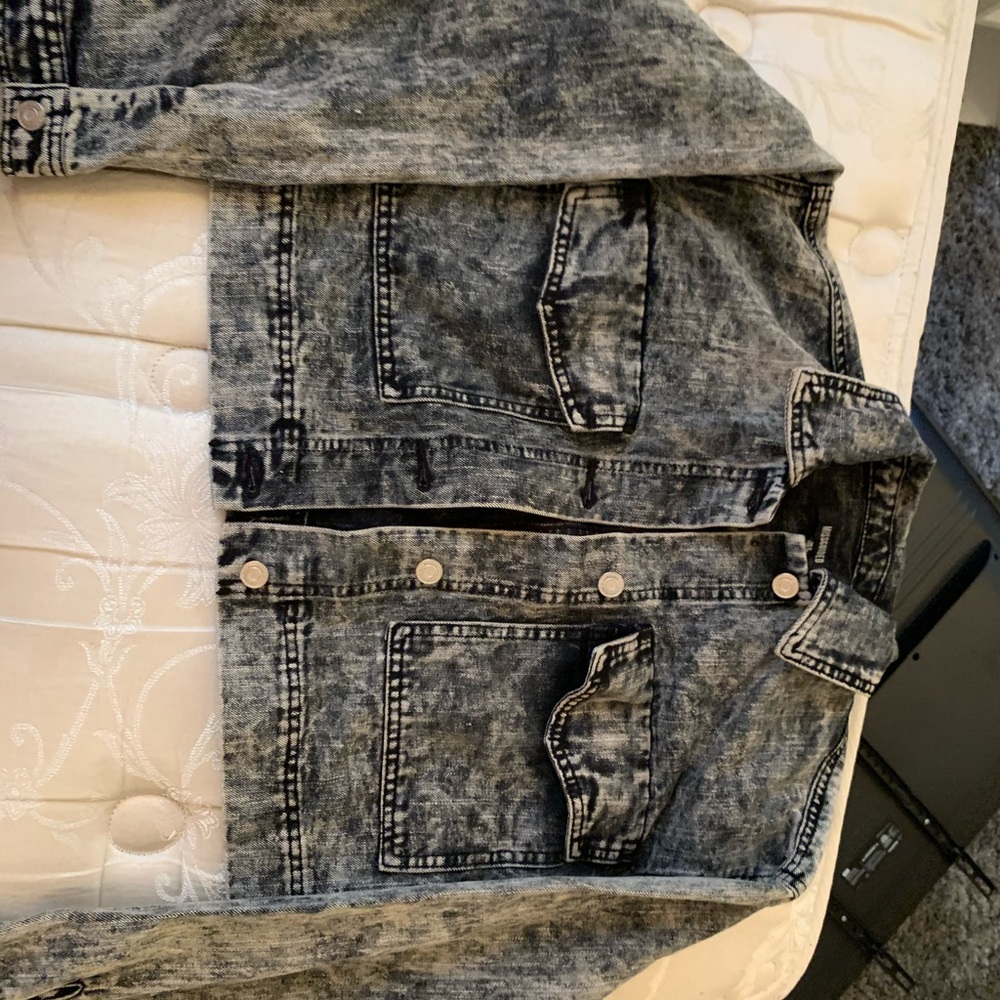 Jean jacket!!
